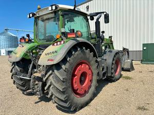 Buen Estado Agrícola 2020 FENDT 716 VARIO TRACTOR - Product Image 4