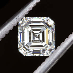 Diamant de laboratoire certifié IGI de 1,00 carat, taille Asscher, taille carrée, E VS2, diamant en vrac de haute qualité pour la fabrication de bijoux - Product Image 5