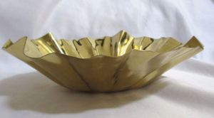 Luxurious Gold Polished Metal Bowl for Serving Desserts and <b>Sweets</b> Eco-Friendly Modern Tabletop Chocolate Bowl For Weddings - Product Image 4
