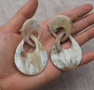 Pendientes de Cuerno Natural de Calidad, Estilo Amor, Hechos a Mano, Modernos, Ecológicos, Joyería de Cuerno de Búfalo para Boda - Product Image 3