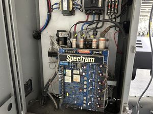 Extrusora Kuhn K70/24D en buen estado, lista para enviar - Product Image 3