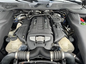 Porsche Cayenne Turbo 2016 - Product Image 6
