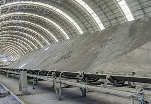 Cemento ATZ CEM I 52.5R Portland buen precio buena calidad y 40kg 50kg embalaje para la construcción - Product Image 2