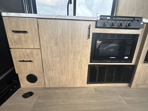 Forest River Campsite Resort 19K-R d'occasion à vendre - Product Image 5