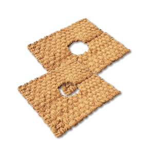 Tapis carré en fibre de coco élégant et écologique, idéal pour le soutien des plantes et la protection du sol. - Product Image 1