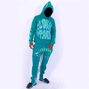 Ensemble de survêtement 2 pièces pour homme avec logo personnalisé imprimé en relief, pantalon de survêtement évasé et sweat à capuche, style streetwear - Product Image 3