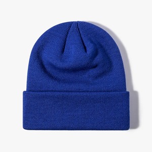 Gorro de Punto Personalizado con Logotipo Bordado Jacquard, Cálido para Invierno, 100% Acrílico, Unisex, Informal - Product Image 5