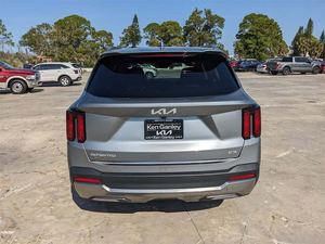 Kia Sorento Hybrid EX AWD 2025 Impecable, Usado, con Techo Solar, Arranque Remoto, Asientos de Cuero, Transmisión Automática - Product Image 3