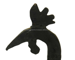 Bougeoir en métal forgé à la main pour décoration de maison d'art populaire en fer forgé noir avec thème de chandelier de Noël - Product Image 4