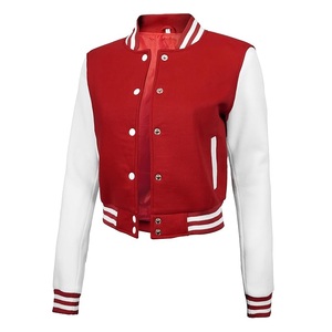 Chaqueta de invierno de exterior de retazos de talla grande personalizada, ropa, Top corto rojo, chaqueta universitaria de manga blanca de béisbol para mujer - Product Image 1