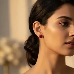 ต่างหูหยดน้ำทับทิมแดงวินเทจสำหรับผู้หญิง-เงินแท้ 925 ชุบทอง ประดับเพชร - Product Image 2