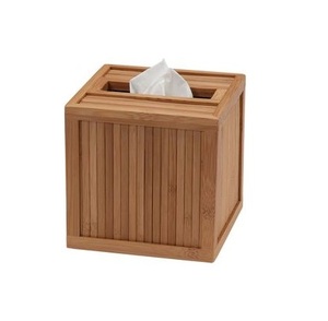 Caja de pañuelos de madera de aspecto antiguo con talla artística diseñada para decoración clásica del hogar y estilo de mesa de comedor - Product Image 1