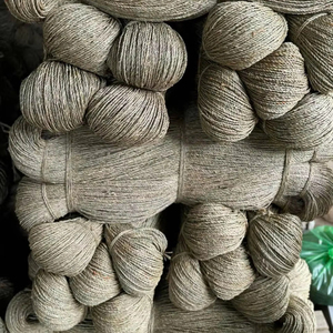 Bao Tram Anh Company fournit de l'artisanat vietnamien, des techniques rugueuses, carex torsadé, des prix bon marché. - Product Image 1