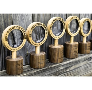 Designer 4\" Brass Magnifier Wooden Base Beautiful Table Top Magnifying Glass for <b>Books</b> Newspaper Home Decoration Wedding - Product Image 1