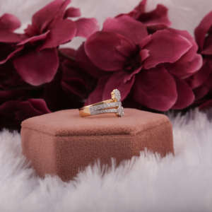 Custom Designed Flower Shape Round Cut 18KT <b>Gold</b> Diamond Full Iced <b>Ring</b> for Her Wedding Surprise Gift New Classic Trendy Style - Product Image 4