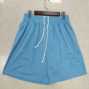 Nuevos pantalones cortos de verano de algodón 100% ligeros para hombre, pantalones cortos holgados para gimnasio atlético, pantalones cortos sólidos para exteriores, pantalones calientes teñidos lisos - Product Image 1