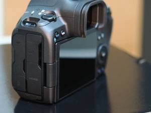 กล้อง EOS R5 Mark II รุ่นใหม่ล่าสุด ระดับมืออาชีพ ถ่ายภาพ 8K ฟูลเฟรม ช่องใส่การ์ดคู่ - Product Image 6