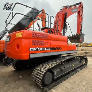 Excavadora Usada Doosan DX300 de 30 Toneladas con Cucharón de 1.5m³, Marca Coreana Original, Excavadora de Construcción Grande sobre Orugas, Bajo Número de Horas, Certificación CE - Product Image 2