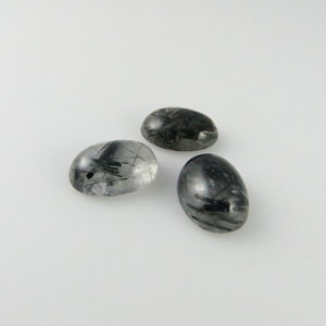 Vente en gros de 100 cabochon en quartz tourmaliné naturel quantité minimale de commande de haute qualité, pierre précieuse en vrac à coupe ovale pour la fabrication de bijoux - Product Image 2