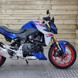 Moto F 900 R 895cc de haute qualité - Product Image 5