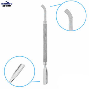 Pousse-cuticules professionnel pour manucure, outils de coupe-ongles incurvés, cuillère à double extrémité en acier inoxydable - Product Image 1