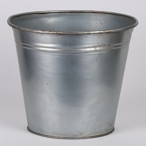 Luxury Galvanised <b>Planter</b> Featuring Rustic Design Perfect For Festive Holiday Decoration And Indoor Seasonal <b>Garden</b> Styling - Product Image 6