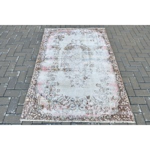 Tapis d'appoint vintage turc 4x5,9 pieds, tapis persan blanc en laine - Product Image 1