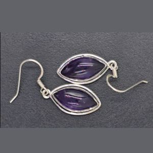 Pendientes de plata 925 hechos a mano para mujer, joyería Colgante de Piedra de amatista natural - Product Image 1