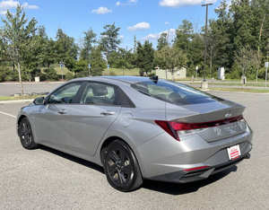 Hyundai Elantra SEL 2022 Estándar de Fábrica - Product Image 3