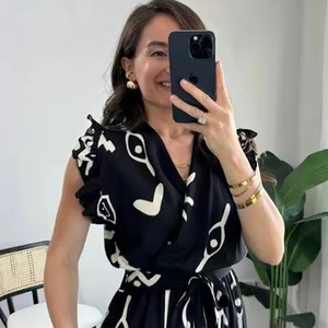 Robe Boho en coton indien faite à la main, tenue de fête décontractée et élégante à imprimé floral, cadeau personnalisé pour les femmes, douce et naturelle - Product Image 1