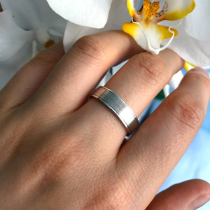 Anillo de compromiso de plata 925 con diamantes cultivados en laboratorio, ajuste cómodo, minimalista, uso diario, regalo de lujo para fiestas de mujeres - Product Image 3