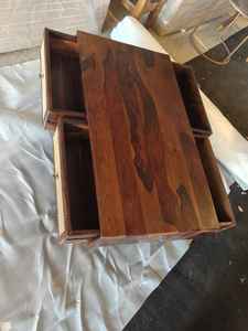 Table basse en bois massif de style scandinave du milieu du siècle avec rangement, écologique, durable, meubles en bois de luxe faits à la main - Product Image 3