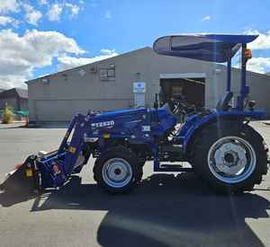 TRACTOR COMPACTO LOVOL TE254 DE 25 HP Y TRACCIÓN EN LAS 4 RUEDAS, MÁS VENDIDO, CON PROTECCIÓN ANTIVUELCO Y TOLDO, TRACTOR AGRÍCOLA UTILITARIO DIÉSEL - Product Image 1