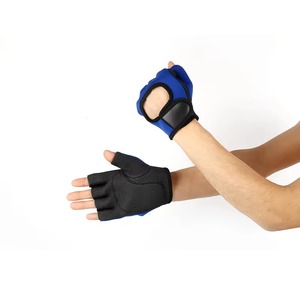 ODM OEM Services Último estilo Guantes de fitness de gimnasio hechos a medida Mejor calidad Nuevo modelo Precio razonable Cuero para uso al aire libre - Product Image 5