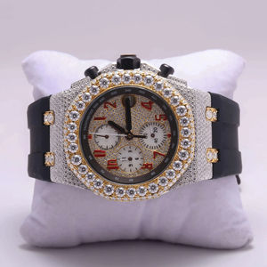 Reloj de Diamantes de Moda Hip Hop con Correa de Goma Negra y Diamantes Moissanite de Claridad VVS Mejorada para Hombre, para Usar en Cualquier Ocasión - Product Image 5
