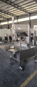 Grande machine à scier les os sur pied pour usage commercial, équipement de découpe de viande congelée et de pattes de porc, coupe-os électrique pour cuisses de bœuf - Product Image 5