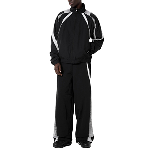 ชุดแจ็คเก็ตกันลมแบบมีฮู้ดสำหรับผู้ชาย สไตล์ลำลอง ชุดวอร์มแบบมีซิปสะท้อนแสง ผ้าไนลอน สองชิ้น สีพื้น รุ่น 2026 - Product Image 2