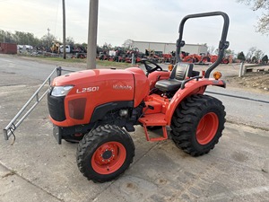 Tractor de ruedas KUBOTA L2501 usado del 2021, motor de 80HP y caja de cambios con bomba y rodamientos, listo para enviar. - Product Image 2
