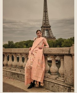 Pure <b>Silk</b> Saree with <b>Organza</b> Blouse for Women Ready to Wear Party Wear Low Price choli - Product Image 3