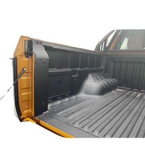 Camioneta 4x4 Usada, 5 Puertas, 5 Asientos, Motor Turbo Diésel, Versión Automática/Manual, Tracción Trasera, Volante a la Izquierda, R17/R18, Fabricación Alemana Oscura - Product Image 6