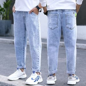 Jeans en jean ample de haute qualité à la mode pour hommes Baggy décontracté pantalon en denim de couleur bleue légère fabriqué au Bangladesh - Product Image 2