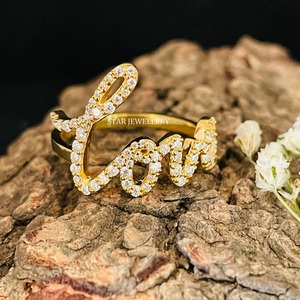 Bague LOVE en or massif 14 carats avec diamant naturel pour femme, sertie à griffes, style de créateur chrétien de luxe - Product Image 3