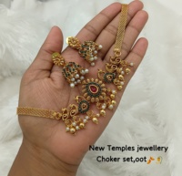 Parure de collier ras-du-cou de temple en alliage plaqué or, de qualité supérieure, ethnique traditionnelle, avec motif floral en zircon, style antique, pour mariage, fiançailles et fête