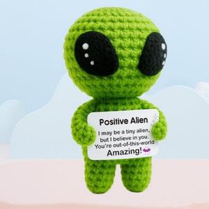 Figuras de Ganchillo Hechas a Mano Transfronterizas de Capibara, León, Tortuga, Gato Alienígena: Adornos Emocionales de Hilo para Recuerdos - Product Image 3