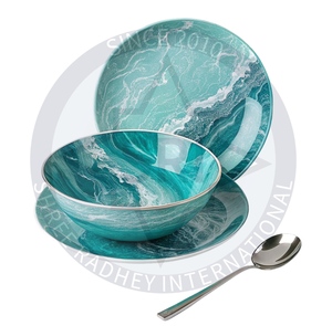 แผ่นสแตนเลสกลมพื้นผิวมหาสมุทรที่สง่างามสำหรับการสังสรรค์ในครอบครัวและกิจกรรม - Product Image 1