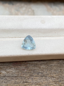 พลอยอะความารีนธรรมชาติ1.57กะรัตหินเจียระไนหลายล้านล้านชิ้นสำหรับทำเครื่องประดับ - Product Image 3