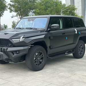 M-Hero Dynamic 2025/2026, Nuevo Interior Oscuro, Volante a la Izquierda, Motor Automático 2.0T con Transmisión de Doble Embrague Húmedo - Product Image 1