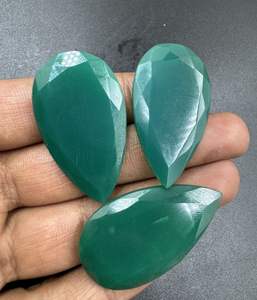 Piedra preciosa suelta de alta calidad con forma de pera de corte facetado de ónix verde natural para la fabricación de joyas gemas al por mayor 17x39mm - Product Image 2