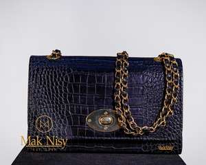 Bolso de Hombro Midi de Lujo para Mujer, Ecológico y Duradero, con Cadena y Correa Cruzada Ajustable, Marca Mak Nisy - Product Image 2