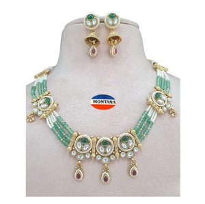 ชุดสร้อยคอชั้นนำน้ำหนักเบาเครื่องประดับหรูหราแบบดั้งเดิมพร้อมต่างหูสำหรับงานเฉลิมฉลอง - Product Image 1